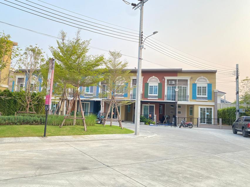 ขายทาวน์เฮ้าส์/ทาวน์โฮม โกลเด้น ทาวน์ บางนา กม.5 หลังเมก้า บางนา 9