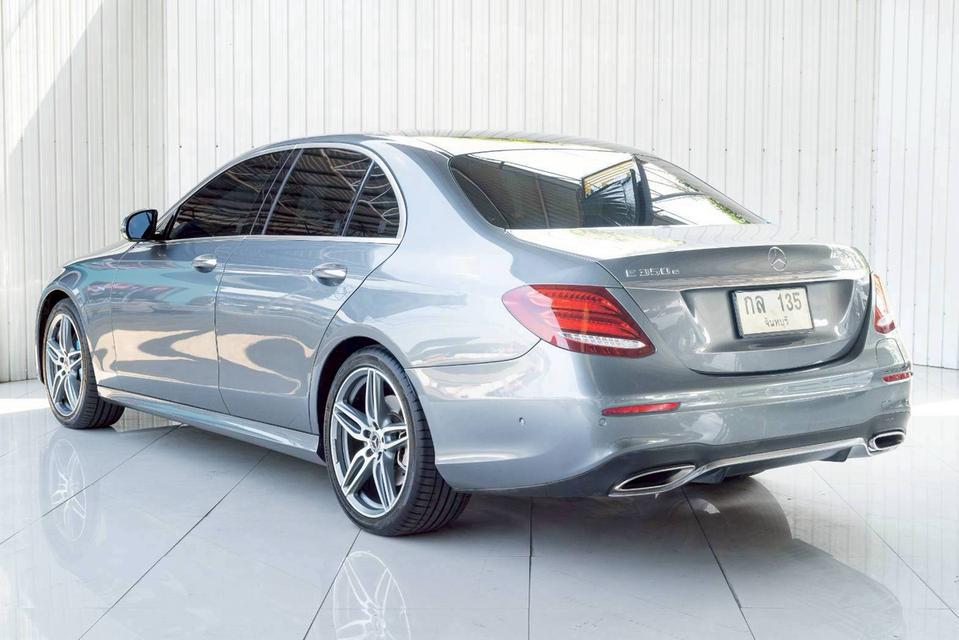 BENZ E-CLASS E350e 2.0 AMG DYNAMIC ปี 2018 สีเทา โฉม W213 ปี16-24 รูปที่ 6