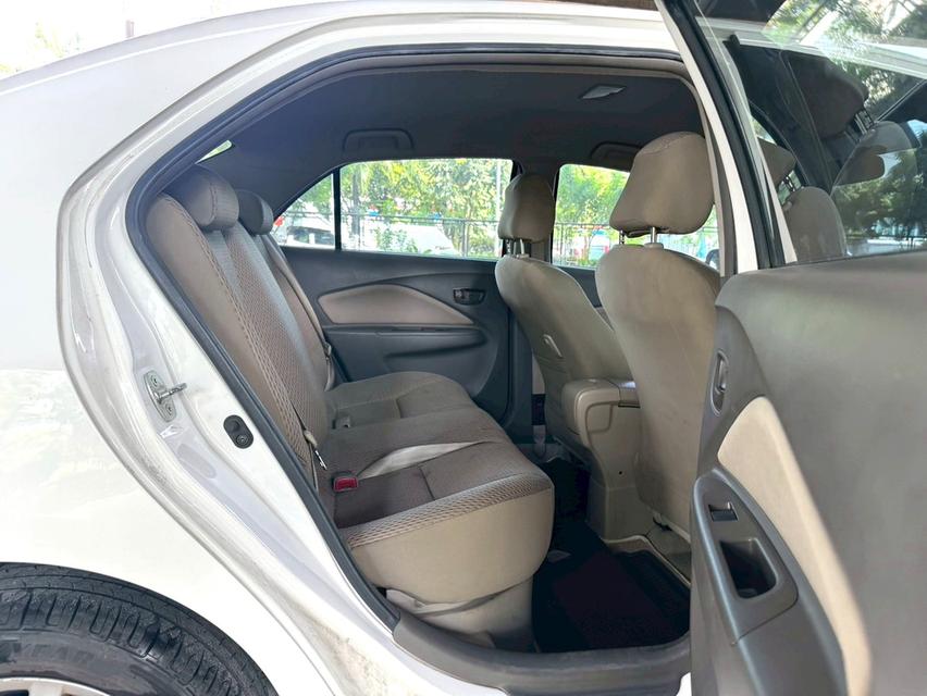 ขายรถ Toyota Vios 1.5E ปี 2011 สีขาว เกียร์ออโต้ 10