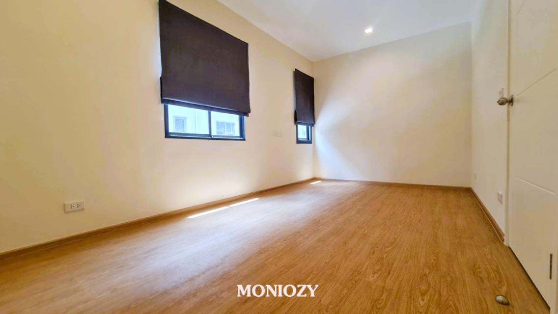 ให้เช่าทาวน์โฮม 3 ชั้น + ชั้นลอย สไตล์ Premium Townhome โครงการ EIGEN พระราม 9 – ศรีนครินทร์ 9
