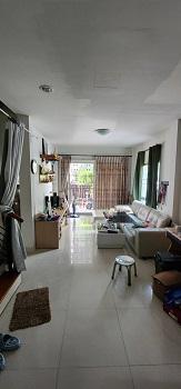 ขายถูก ราคาพิเศษ ทาวน์โฮม 2 ชั้น หมู่บ้าน วิสต้า อเวนิว ซ.เพชรเกษม 81