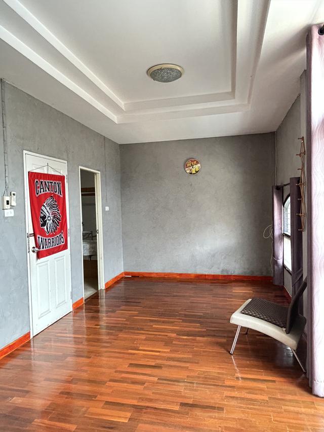 ทาวเฮ้าท์ ที่ดิน 18.5 ตร.ว. 18