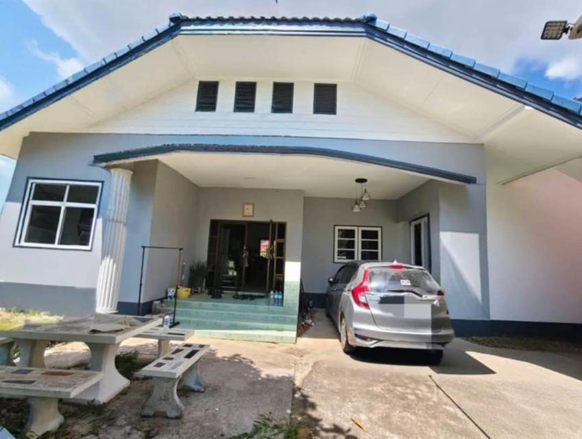 ขายบ้านเดี่ยว  หมู่บ้านสายลมวิลเลจ กม.5 สัตหีบ 1