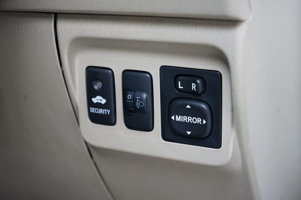 2013 TOYOTA INNOVA 2.0G OPTION 14