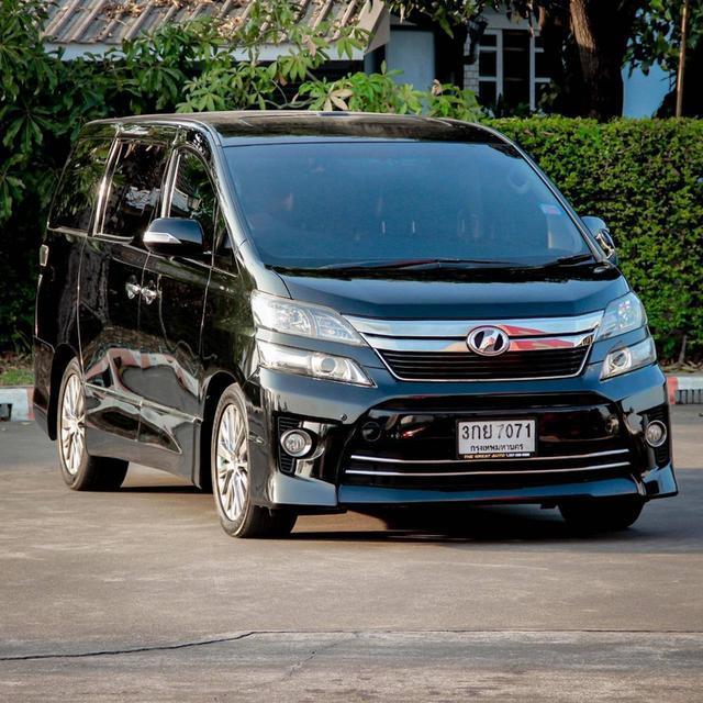 Toyota Vellfire 2.4 Golden Eyes II Wagon ปี 2014 โฉม ปี 08-14 สีดำ AUTO เบนซิน ไมล์เพียง 263,139 km. 