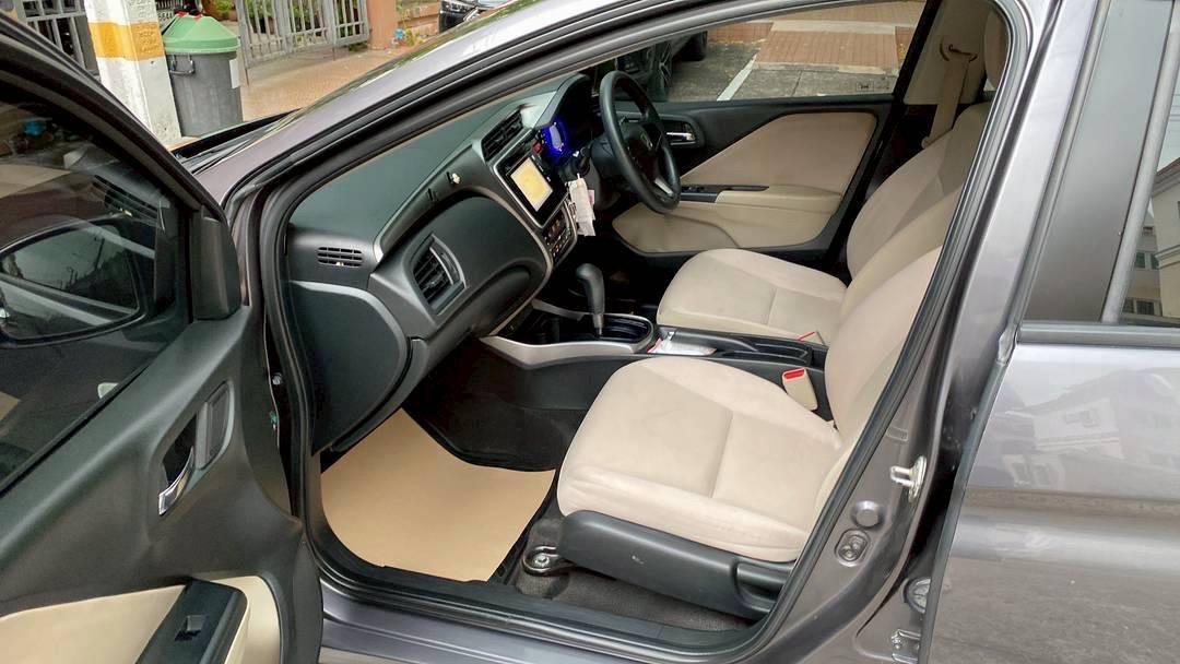 HONDA CITY 1.5 V+ ปี 2015 มือเดียวป้ายแดง รถสวยน๊อตไม่ขยับสักตัว รูปที่ 8