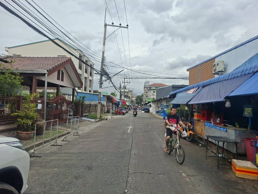 ขายบ้านพร้อมที่ดิน ทำเลค้าขาย อยู่กลางใจตลาด.4.มุมเมือง 3