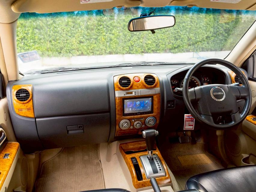 ISUZU MU-7 3.0 AT 2WD ปี 2012 18