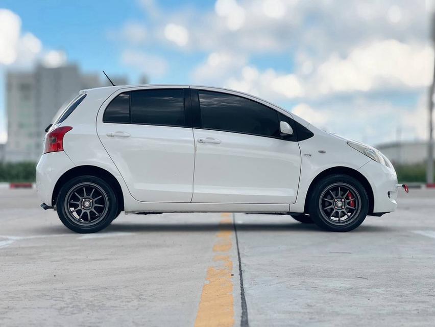#TOYOTA #YARIS 1.5 J A/T HATCHBACK ปี 2008 สีขาว สภาพสวย ไมล์น้อย ขับดีแอร์เย็น พร้อมใช้งาน ไม่เคยชน รูปที่ 4