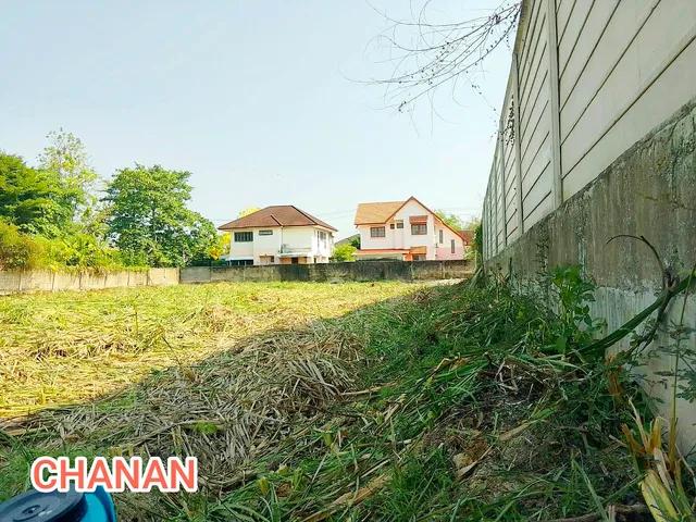 ขายที่ดิน ถ.พุทธมณทลสาย3แยก18 ม.กฤษดานคร เนื้อที่1ไร่ แบ่งขาย 1