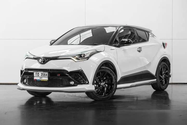 Toyota CHR ปี 2022 สภาพนางฟ้า 3