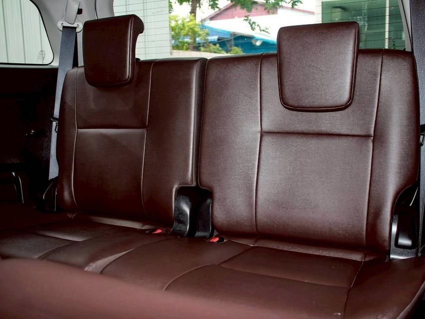 ขาย Toyota Fortuner 2.4V ปี20 16