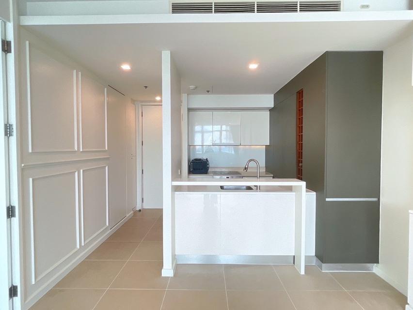 The River Condominium 6