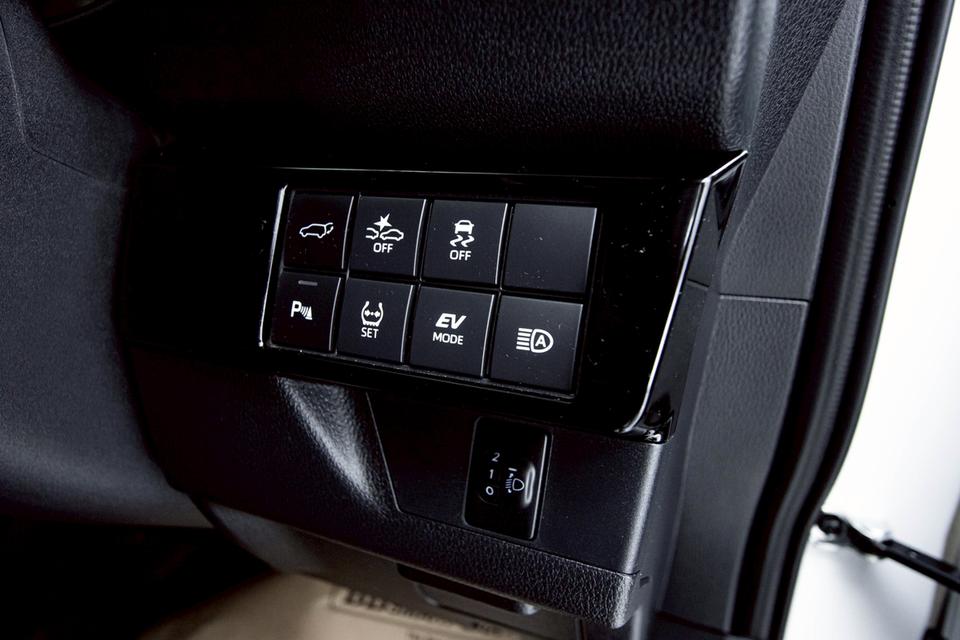 TOYOTA YARIS CROSS 1.5 HEV PREMIUM LUXURY 2021  14