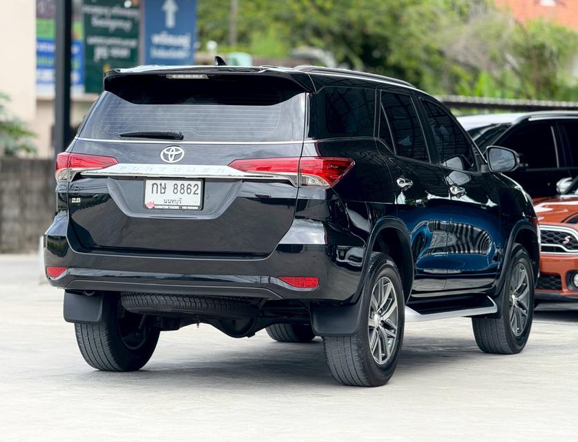 ขาย Toyota Fortuner 2.8V ปี18 7