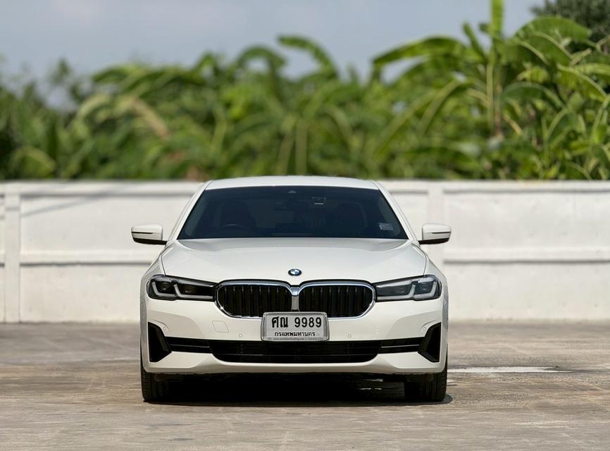 รหัสรถ WRT9989 2021 BMW SERIES 5, 530e 2.0 ELITE (LCI) โฉม G30 รูปย่อยที่ 3