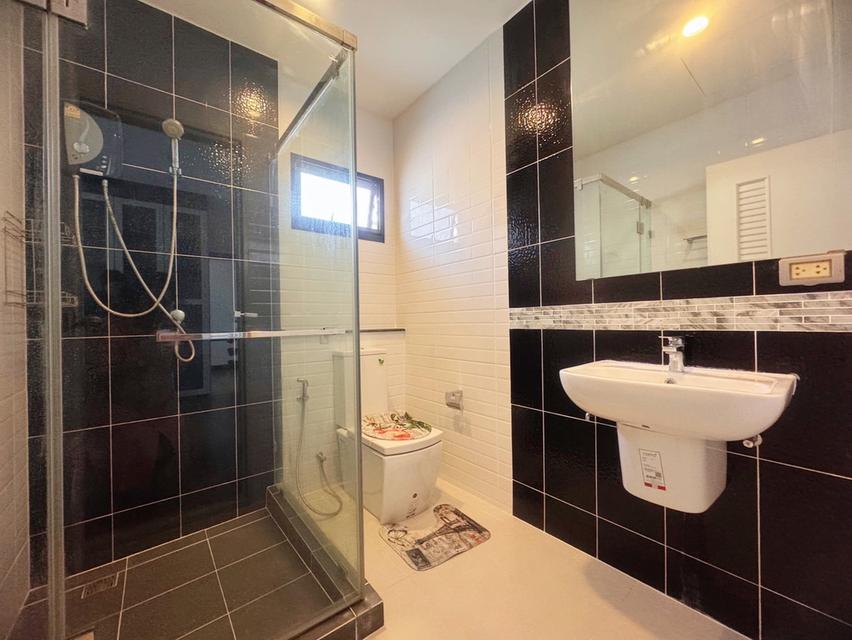 [FOR RENT] 🏡 เอช เคป ซีรีน (H Cape Serene) - บางนา-สุขาภิบาล 2 🍃 บ้านหลังมุม 4 นอน 4 น้ำ บรรยากาศส่วนตัว พร้อมเข้าอยู่ทันที!  089-894-8926 16