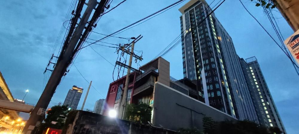 ขายที่ดินติดถนนรัตนาธิเบศร์ 20 อยู่ติดสถานีรถไฟฟ้า MRT บางกระสอ ด้านหลังที่ดินตินถนนซอยรัตนาธิเบศร์ 22 หน้ากว้าง 38 เมตร เหมาะสำหรับสร้างคอนโด 14