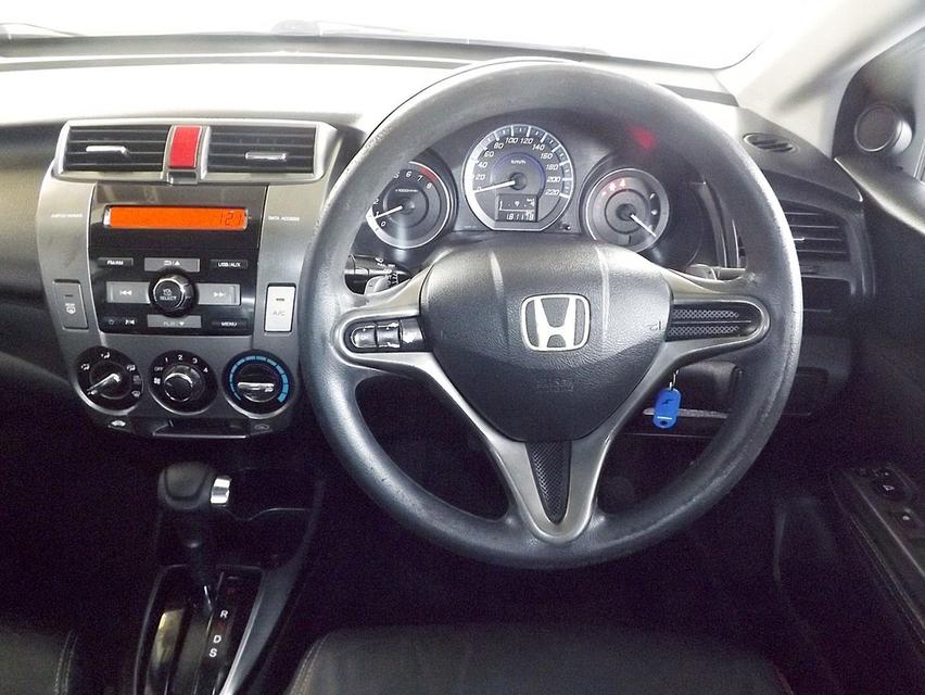 รหัสรถ KCY5471 HONDA CITY 1.5SV AUTO ปี 2014  9