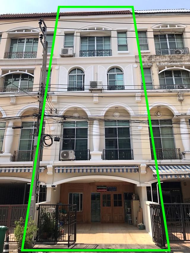 ให้เช่า บ้านกลางเมือง รัชดา-ลาดพร้าว ทาวน์โฮม 4 ชั้น รีโนเวทใหม่ โฮมออฟฟิศใกล้MRTลาดพร้าว ลาดพร้าว23 1