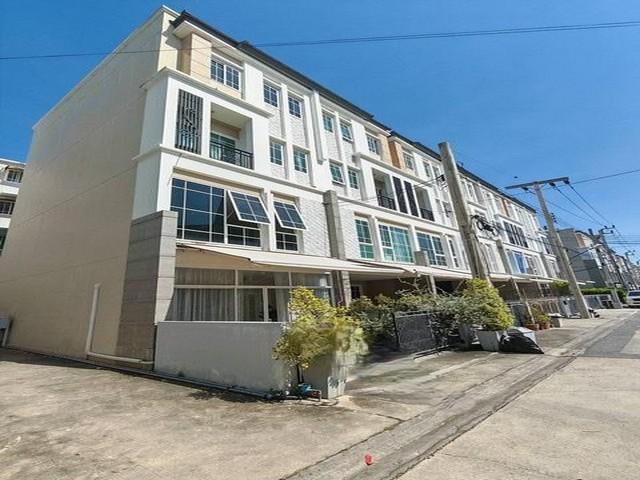 PB5992 ให้เช่า ทาวน์โฮม 4 ชั้น โครงการ เดอะ มาสเตอร์ แอท บีทีเอส อุดมสุข ซอยสุขุมวิท103 สามารถทำออฟฟิศจดทะเบียนบริษัทได้ 1