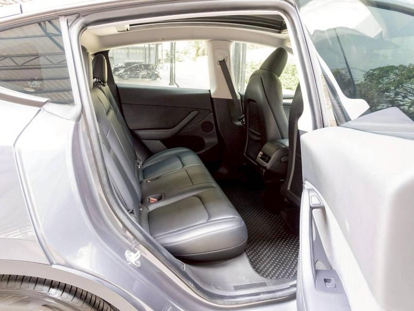 Tesla Model Y 2 Long Range 2022 āļĢāļđāļāļāļĩāđ 13