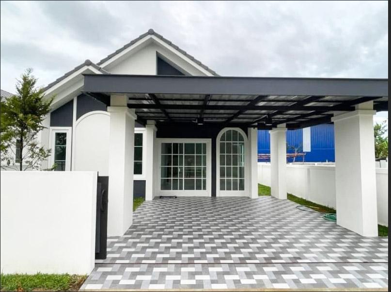 🏡✨ ให้เช่าบ้านเดี่ยวชั้นเดียว บ้านใหม่หลังใหญ่ เพิ่งสร้างเสร็จ ติดโรงเรียนนานาชาติ น่าอยู่มาก พร้อมเข้าอยู่ทันที 1