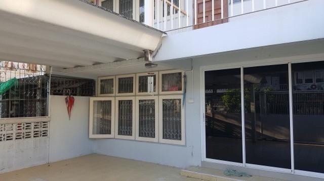 ให้เช่าบ้านแฝด 2 ชั้น เนื้อที่ 50 ตร.วา ซอยวิภาวดี 3 ใกล้สำนักงานขนส่งจตุจักร   5