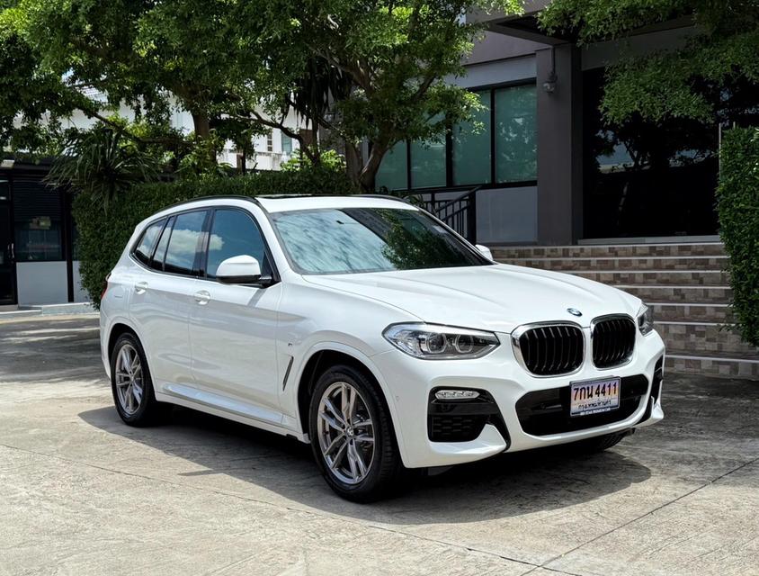 2020 BMW X3 20D MSPORT รถมือเดียวออกป้ายแดง รถวิ่งน้อย เข้าศูนย์ทุกระยะ ไม่เคยมีอุบัติเหตุครับ