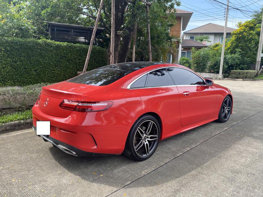 ขาย Benz E300 Coupe ปี2018 เลขไมล์8x,xxx เจ้าของขายเอง ไม่เคยชน 2