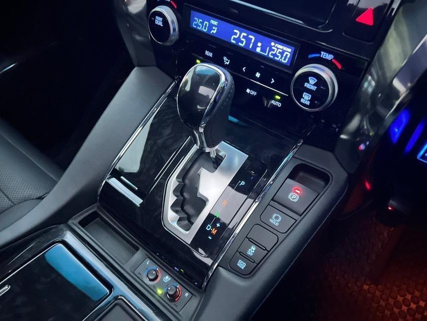 TOYOTA ALPHARD 2.5 SC package 2022 รถสวยสภาพป้ายแดง มือเดียว สีเดิมทั้งคัน รูปที่ 9