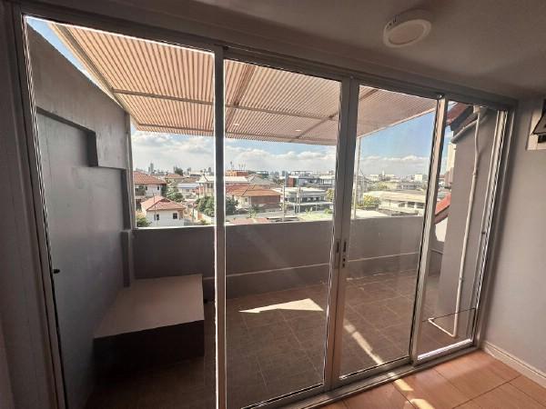 ให้เช่าโฮมออฟฟิศสรีโนเวทใหม่ย่านลาดพร้าว80 พื้นที่ใช้สอย 300 ตรม. พิกัดเขตวังทองหลาง กรุงเทพฯ ใกล้ MRT ลาดพร้าว 71 10