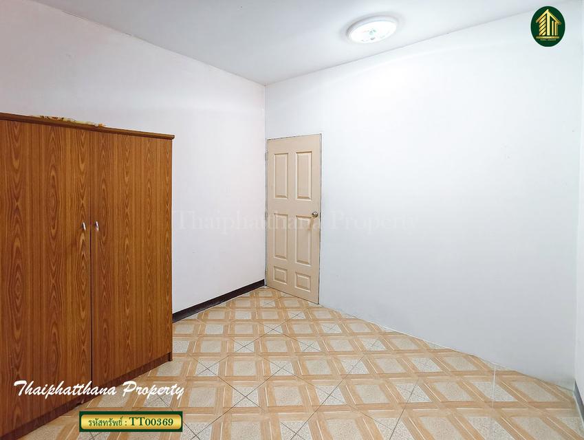 เค.ซี. คู่สร้าง วิลล่า  8