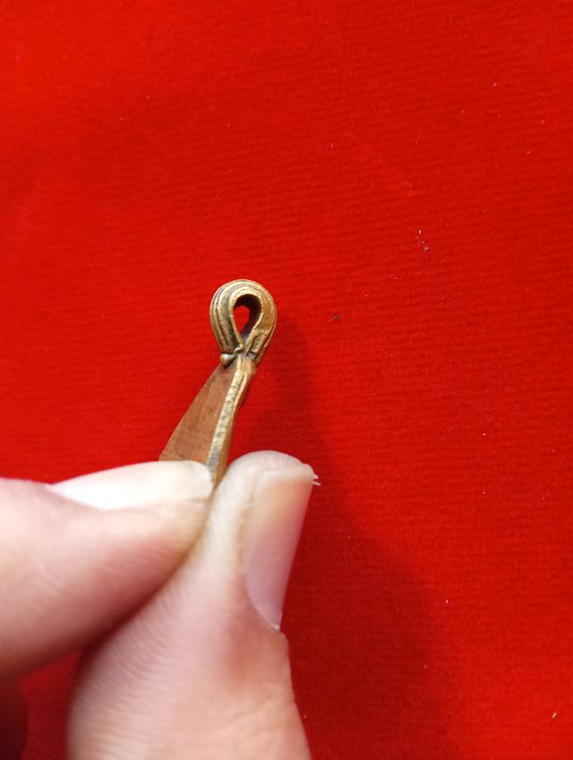 พระหลวงพ่อเงิน จอบเล๊ก รูปที่ 3