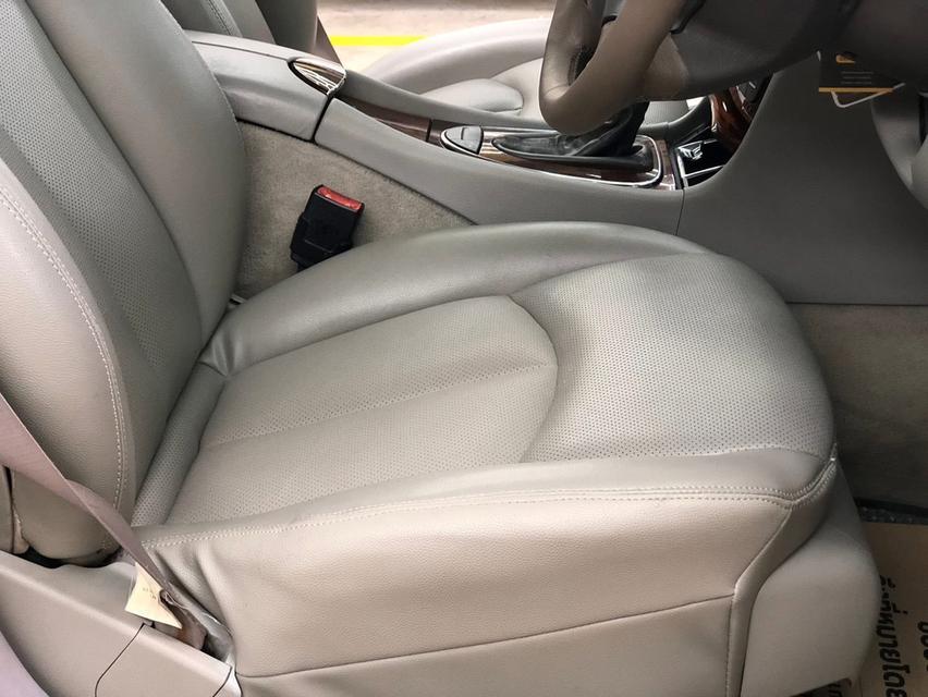 W211 e220 CDI diesel ปี2005 ฝาดำ  ไมล์169,000โล ไฟหน้าxenon ตัวelegance กันชนรอบคันคิ้วโครมเมี่ยม มีparktronic (เซ็นเซอร์กันชนหน้าหลัง ) 13