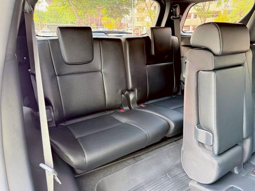 รหัสรถ PR9758 Toyota Fortuner 2.8 GR Sport 4WD Black Top ปี 2022 รูปที่ 10