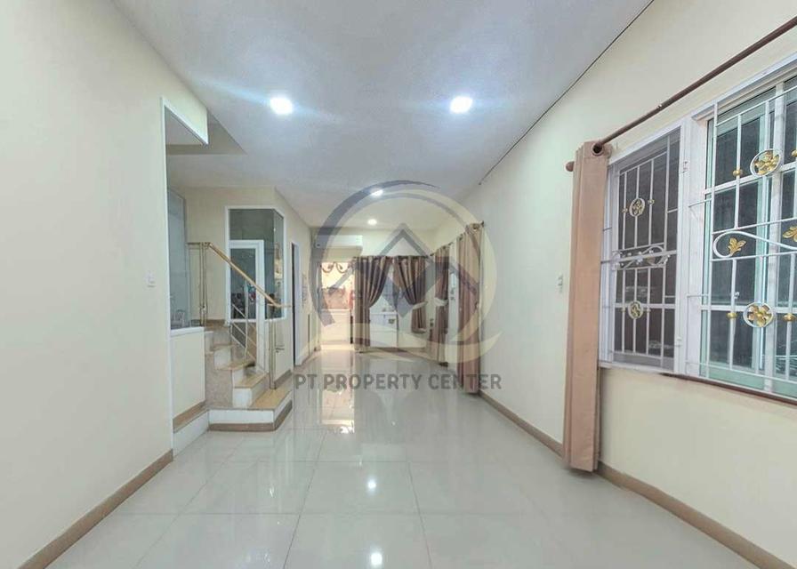 ขาย ทาวน์เฮ้าส์ 2 ชั้น หมู่บ้านโกลเด้นทาวน์ 2 บางแค ซอยกาญจนภิเษก 5/1 5