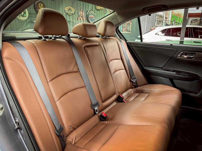 HONDA ACCORD 2.0 HYBRID TECH ปี2016รถบ้านแท้ ตัวท็อปสุดของรุ่น 13