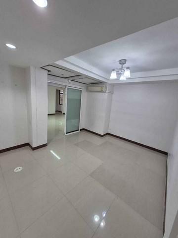 ให้เช่าบ้านเดี่ยวใกล้ MRT ห้วยขวางและ ใกล้โรงเรียนนานาชาติ KIS ซอยประชาราษฎร์บำเพ็ญ 25 เขตห้วยขวาง ใกล้โรงเรียนจันทร์หุ่ 2
