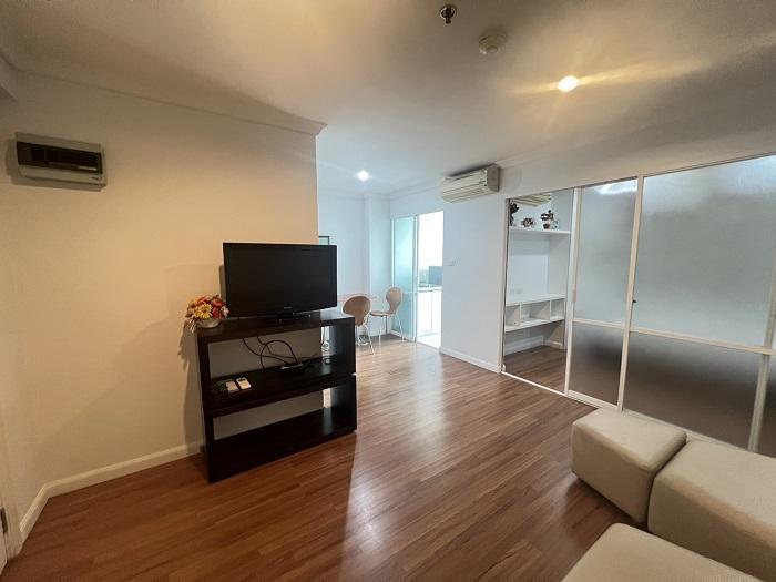 เช่าถูก 10,000 บาท ** 1 ห้องนอน ** รหัส 060049 ** ลุมพินี สวีท ปิ่นเกล้า ** ติดรถไฟฟ้า บางยี่ขัน ** 088-398-3835 MR.BOAT 2