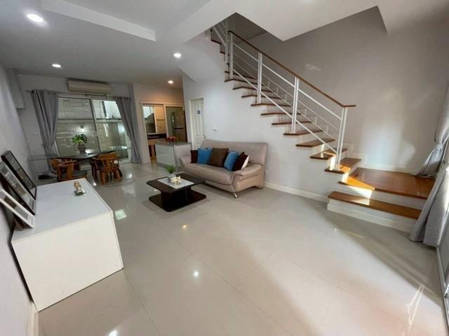 PB5439 ให้เช่าทาวน์โฮม 3ชั้น ย่านพระราม3 สาธร หมู่บ้าน กลางกรุงสาธร สภาพสวยพร้อมอยู่ ใกล้ BTS สุรศักดิ์  1