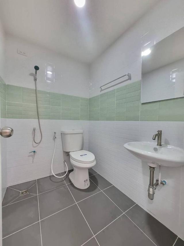 หมู่บ้านพฤกษา 21 ซอยคลองถนน-บางใหญ่ 10