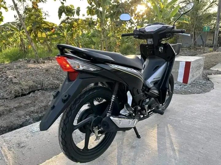 รถ HONDA WAVE สีดำ 2