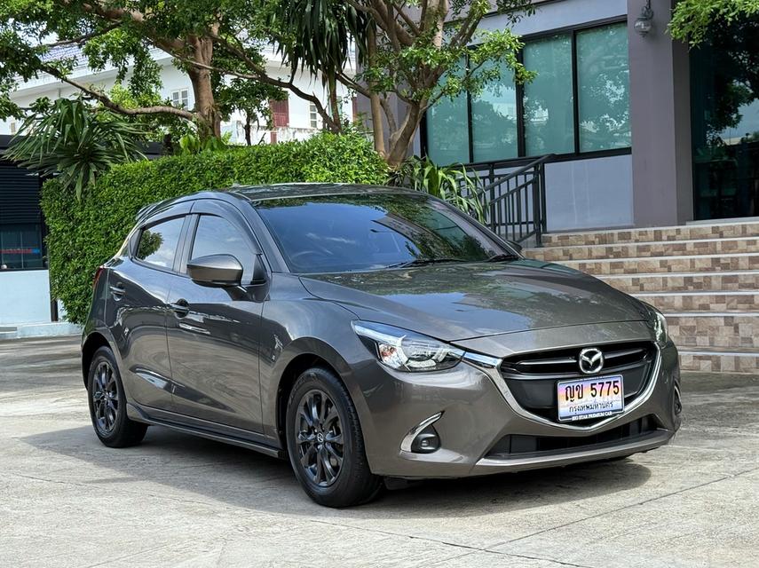 2020 MAZDA 1.3 HIGH CONNECT รถมือเดียวออกป้ายแดง รถวิ่งน้อยเพียง 7X,XXX กม เข้าศูนย์ทุกระยะ รถไม่เคยมีอุบัติเหตุครับ
