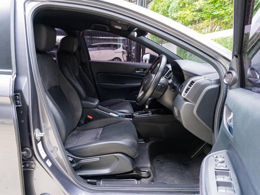 Honda City 1.5 eHEV RS Sedan ปี 2021 รับประกันเครื่องเกียร์หลังการขาย 3ปี 30000 KM. รูปที่ 6