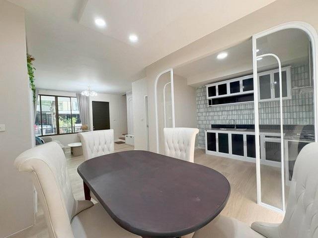 PB5562 ขายทาวน์โฮม ย่านลาดปลาเค้า โครงการ อารียา ทูบี เกษตร-นวมินทร์ บ้านสวยรีโนเวทพร้อมอยู่อาศัย