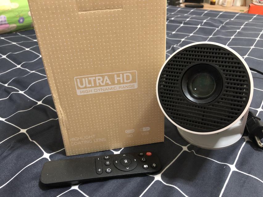 สมาทโปรเจ็คเตอร์Ultra HD