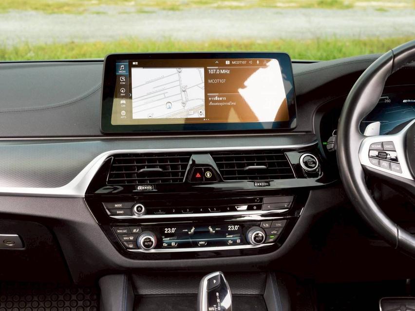ขาย BMW 530e Plug-in Hybrid ปี22 10