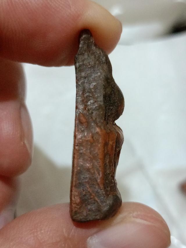 นางพญาดินเผาสำหรับสะสม 2