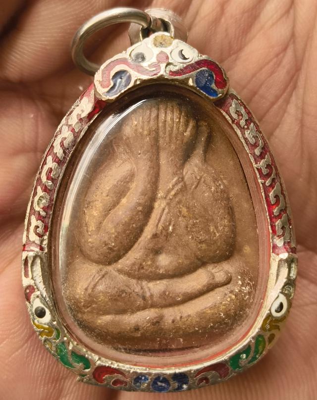 พระหล่อเตารีดหลสวปู่ทวดวัดช้างไห้ค่ะ รูปที่ 5